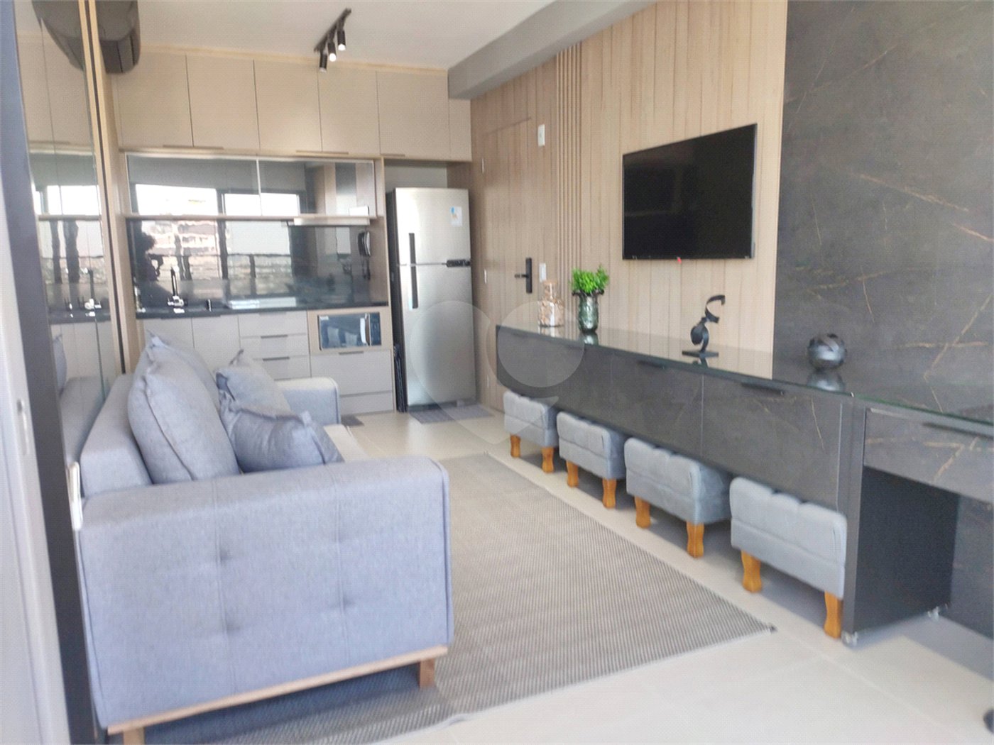 Apartamento à venda ou para alugar com 1 suíte em Pinheiros, São Paulo, SP