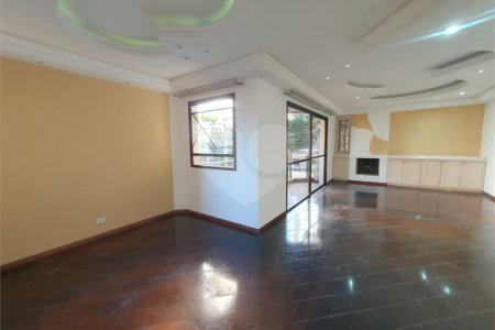 Apartamento à venda com 4 quartos, sendo 2 suítes, em Vila Gomes Cardim, São Paulo, SP