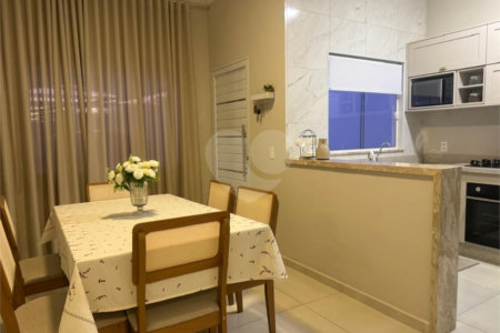 Casa à venda com 2 quartos em Jardim Monte Santo, Itapetininga, SP