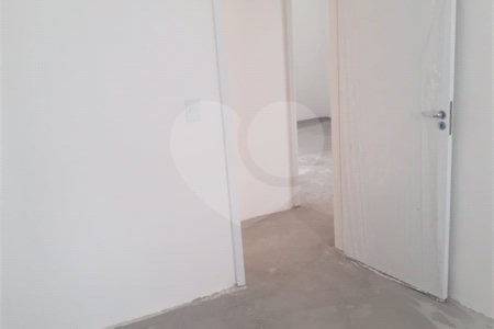 Casa à venda com 2 suítes no condomínio Residencial Américo de Figueiredo, Sorocaba - SP