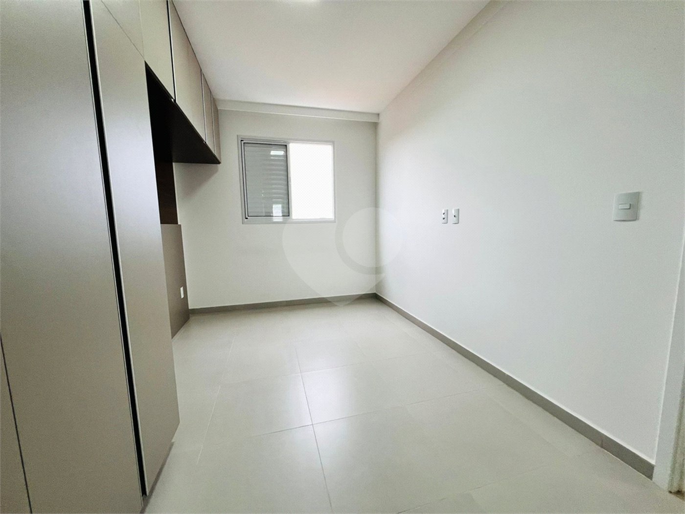 Apartamento para alugar com 2 quartos, sendo 1 suíte, em Jardim Piratininga, Sorocaba, SP