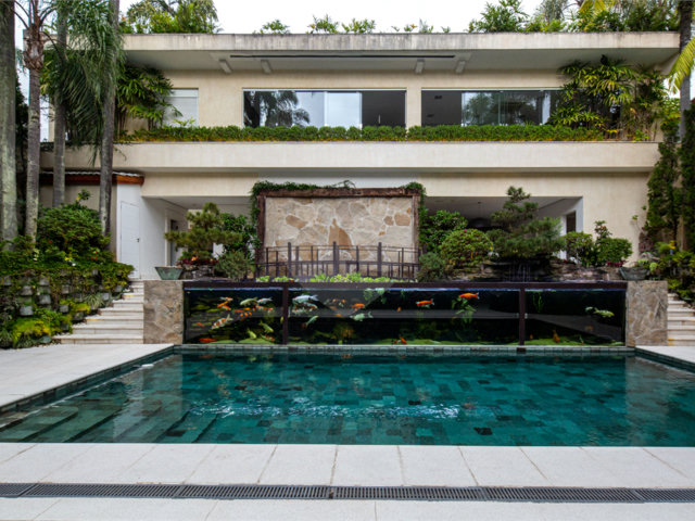 Casa à venda com 5 suítes em Jardim Cordeiro, São Paulo, SP