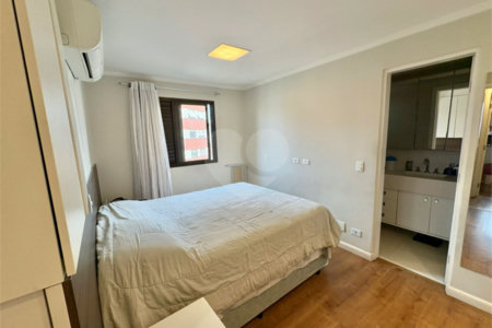 Cobertura à venda com 3 quartos, sendo 1 suíte, em Vila Mariana, São Paulo, SP