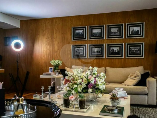Apartamento à venda com 3 suítes em Santana, São Paulo, SP