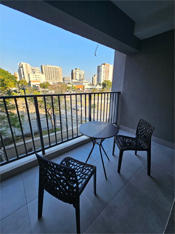 Apartamento à venda com 1 quarto em Moema, São Paulo, SP
