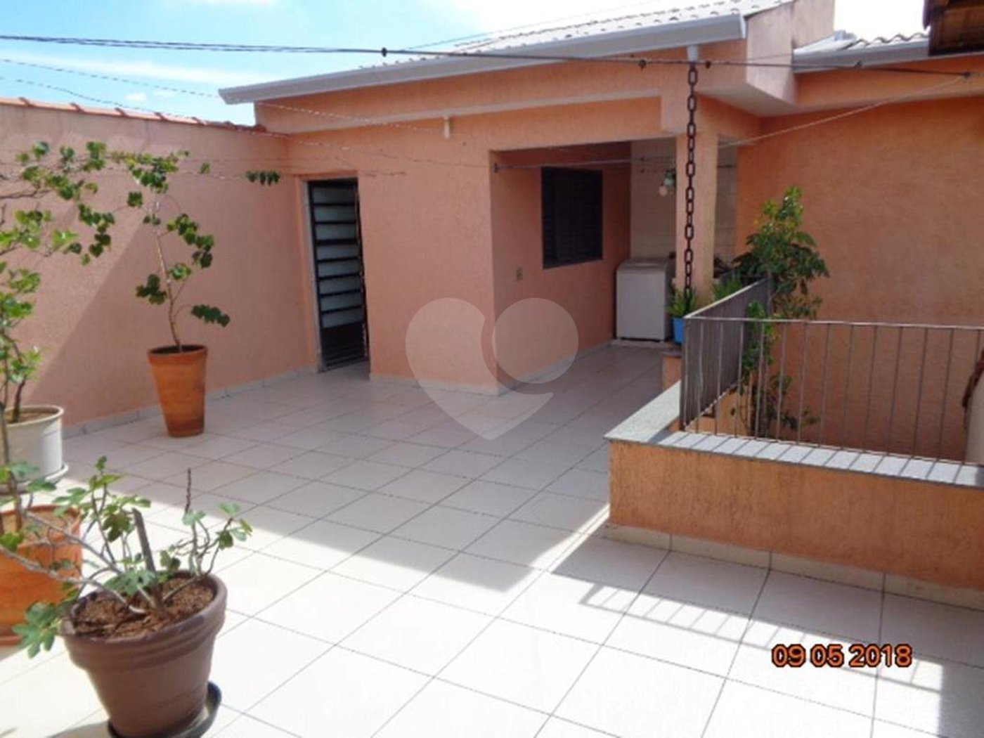 Casa Térrea à venda com 3 suítes em Ferreira, São Paulo, SP