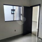 Casa à venda com 3 quartos, sendo 1 suíte, no condomínio Horto Florestal Villagio, Sorocaba - SP