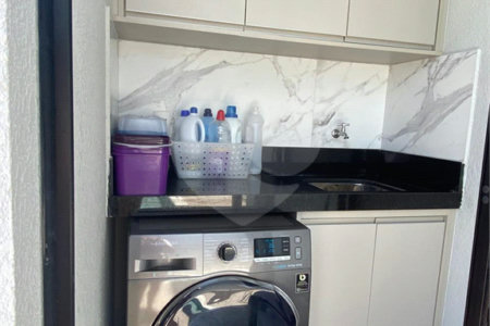 Casa à venda com 2 quartos, sendo 1 suíte, no condomínio Vila Rica, Indaiatuba - SP