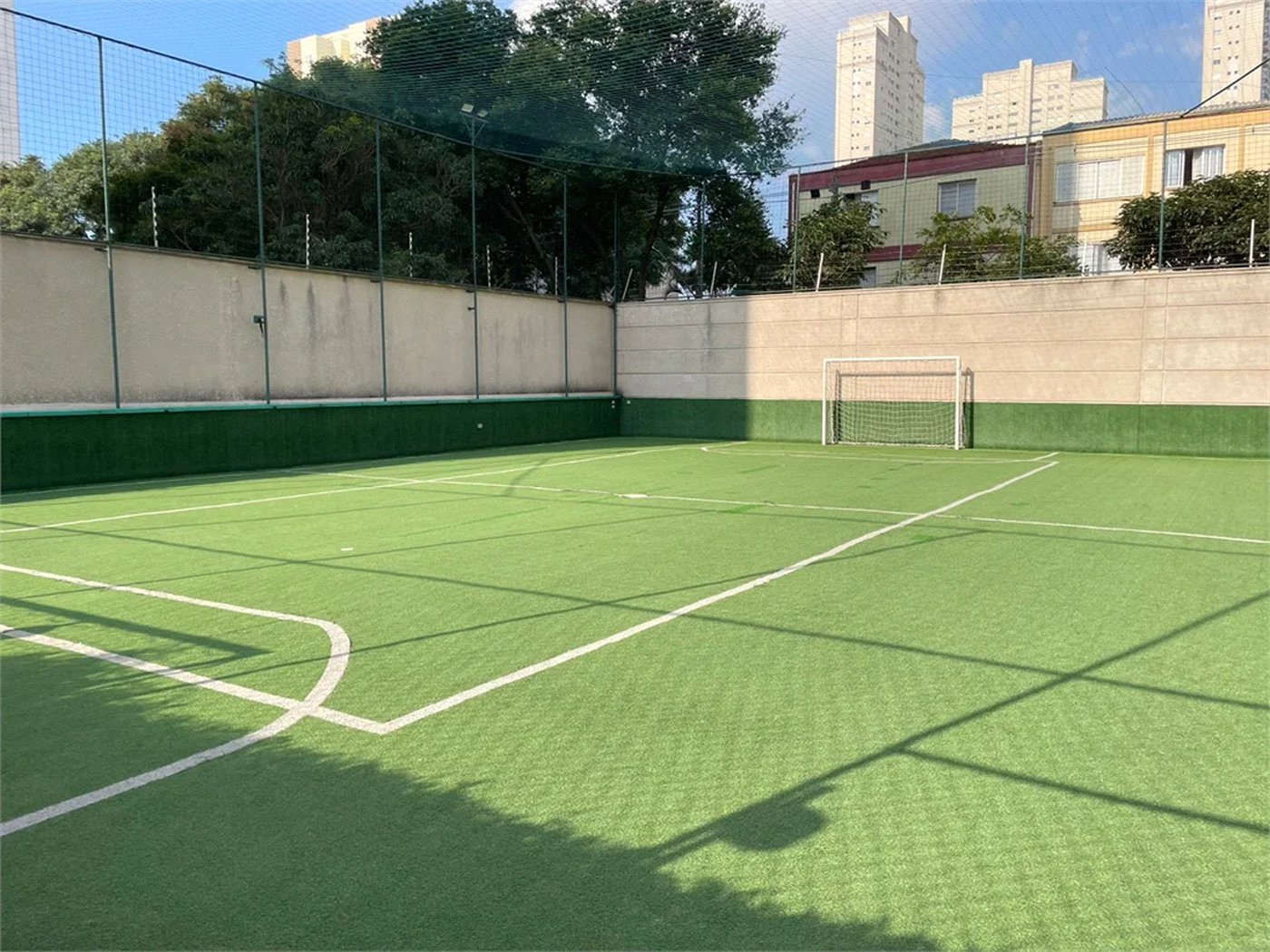 Apartamento à venda com 3 suítes em Vila Romana, São Paulo, SP