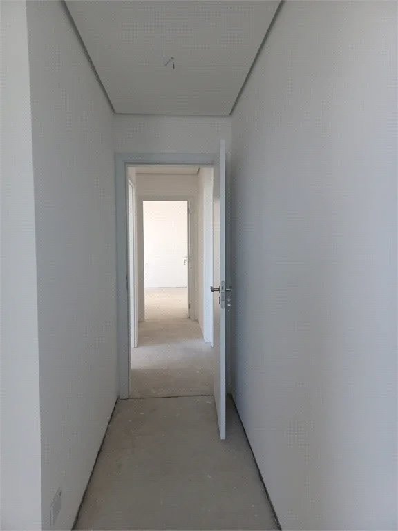 Apartamento à venda com 4 suítes em Real Parque, São Paulo, SP
