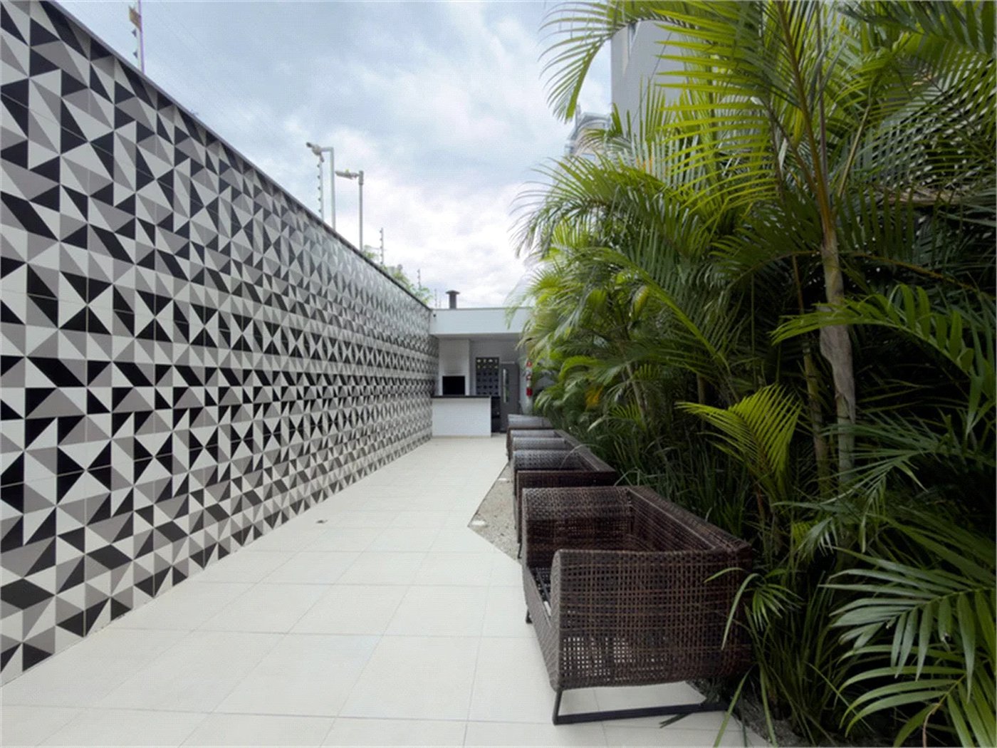 Apartamento à venda com 4 quartos, sendo 2 suítes, em Pinheiros, São Paulo, SP