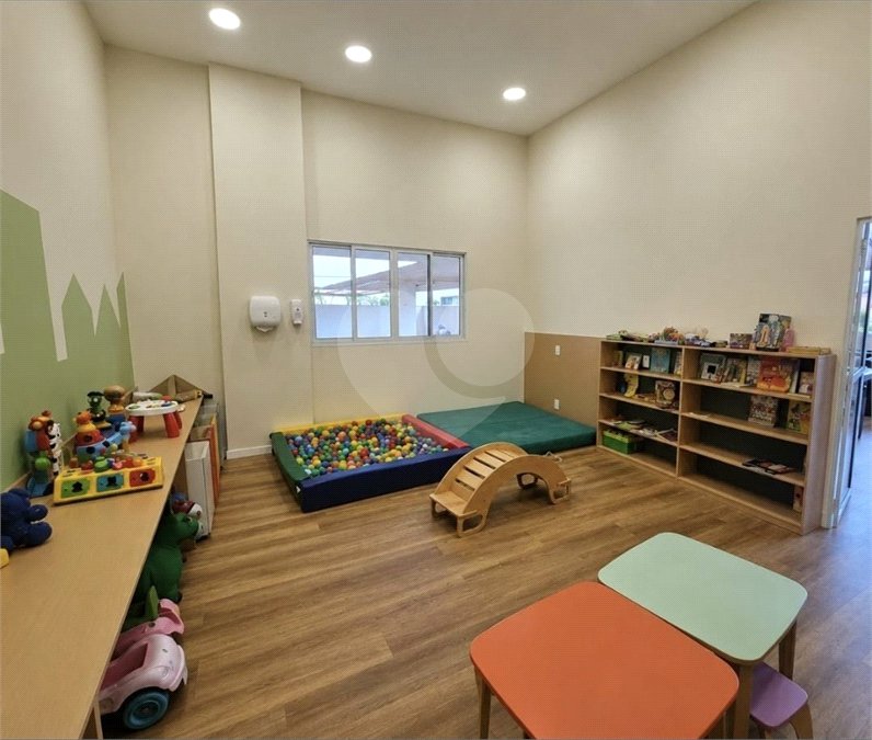 Apartamento à venda com 2 quartos em Jardim Esmeralda, São Paulo, SP
