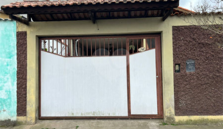 Casa à venda com 4 quartos, sendo 1 suíte,  em Jardim Ponte Grande, Mogi das Cruzes, SP