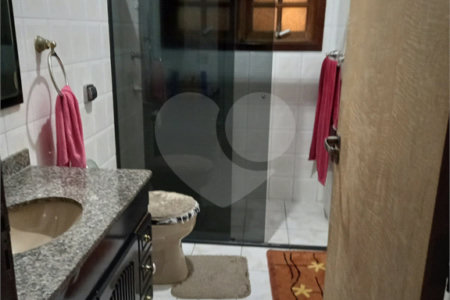 Casa à venda com 2 quartos, sendo 1 suíte, em Vila Industrial, Mogi das Cruzes, SP