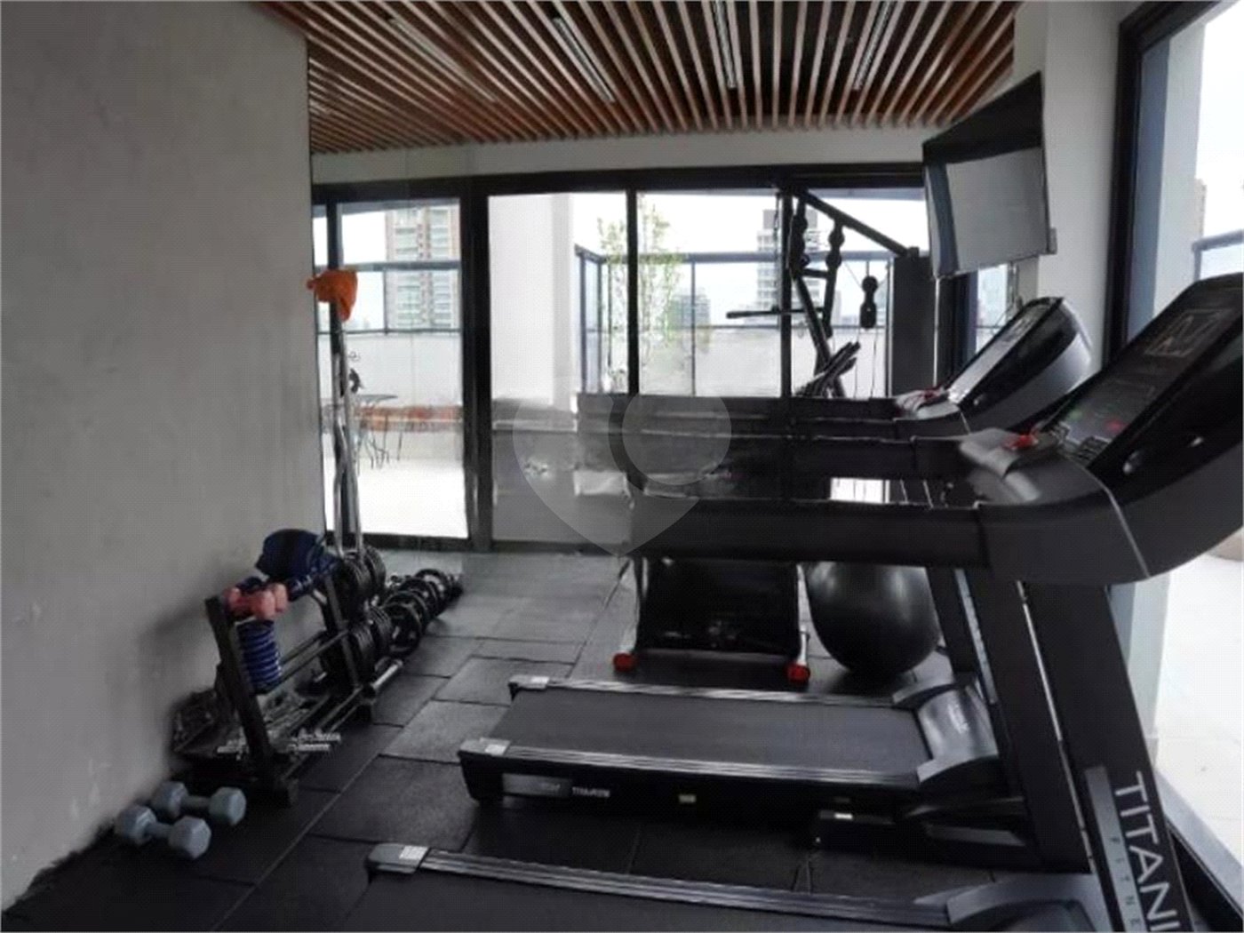 Apartamento à venda com 2 suítes em Cerqueira César, São Paulo, SP
