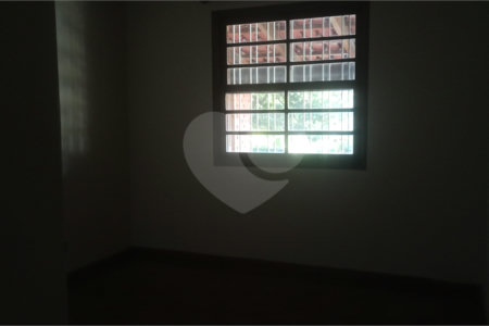 Chácara à venda com 5 quartos, sendo 3 suítes, em Parque Residencial Atibaia, Atibaia, SP