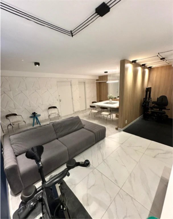 Apartamento à venda com 3 quartos, sendo 1 suíte, em Jardim Vazani, São Paulo, SP