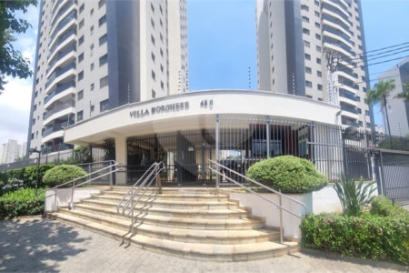 Apartamento à venda com 3 quartos, sendo 1 suíte, em Santo Amaro, São Paulo, SP