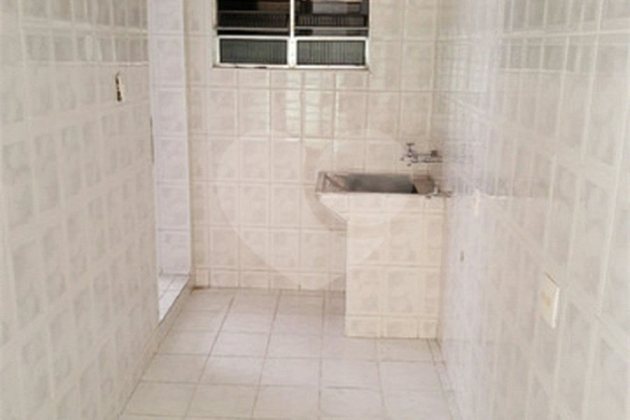 Casa Térrea à venda com 2 quartos em Santa Teresinha, São Paulo, SP