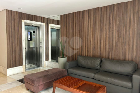 Apartamento para alugar com 3 quartos, sendo 1 suíte, em Pinheiros, São Paulo, SP