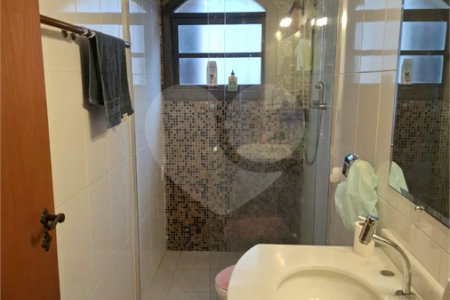 Casa à venda com 3 quartos, sendo 1 suíte,  em Vila Santa Helena, Mogi das Cruzes, SP