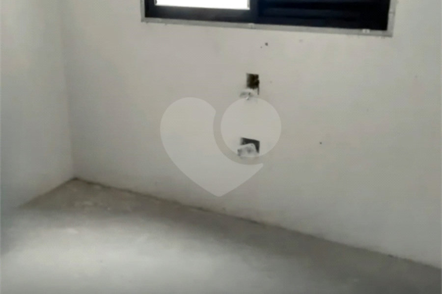 Apartamento à venda com 3 quartos, sendo 1 suíte, em Vila Santo Antônio, Guarulhos, SP