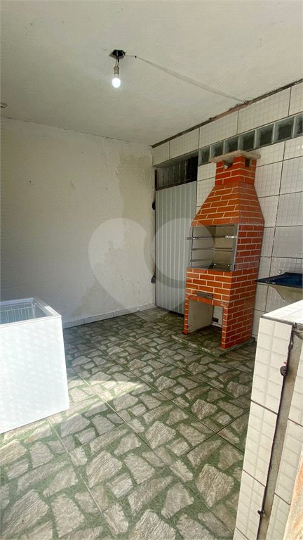 Casa à venda com 4 quartos, sendo 1 suíte,  em Jardim Pinheirinho, Itaquaquecetuba, SP