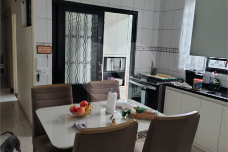 Casa à venda com 2 quartos, sendo 1 suíte, em Vila Virgínia, Ribeirão Preto, SP
