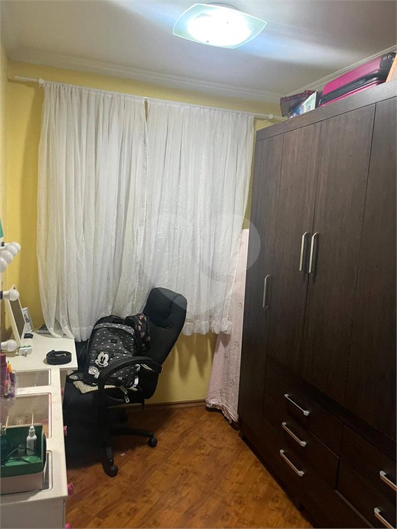 Apartamento à venda com 3 quartos, sendo 1 suíte, em Vila Carrão, São Paulo, SP