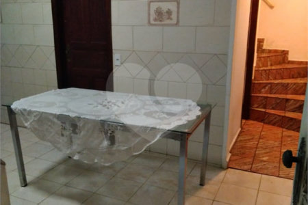 Sobrado à venda com 4 quartos, sendo 2 suítes,  em Instituto de Previdência, São Paulo, SP