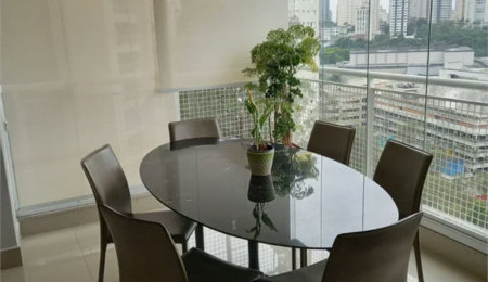 Apartamento à venda com 2 suítes em Vila Andrade, São Paulo, SP
