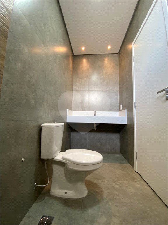 Casa à venda com 2 quartos, sendo 1 suíte, no condomínio Residencial Villagio Wanel, Sorocaba - SP