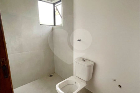 Sobrado à venda com 3 suítes em Jardim dos Pinheiros, Atibaia, SP