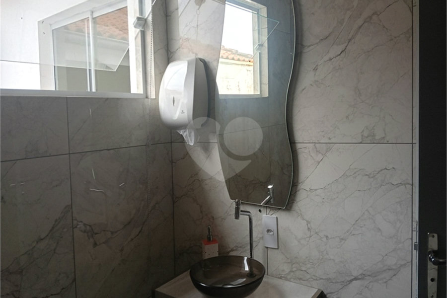 Casa para alugar com 5 quartos no Centro, Mairiporã, SP