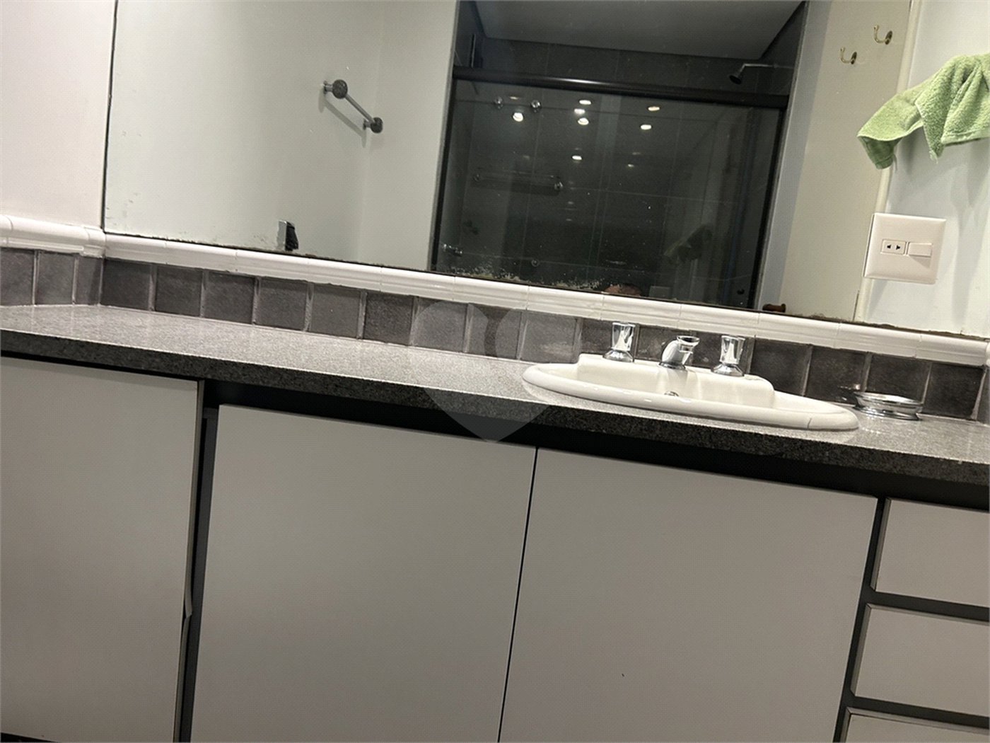 Apartamento à venda com 4 quartos, sendo 2 suítes,  em Paineiras do Morumbi, São Paulo, SP