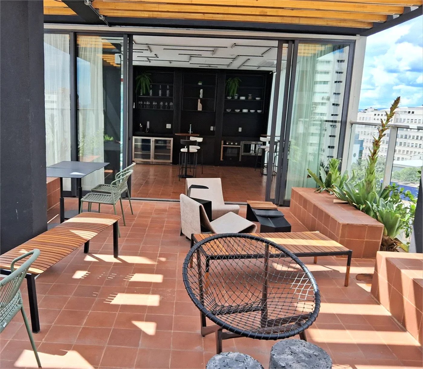 Apartamento à venda com 2 quartos em Pinheiros, São Paulo, SP