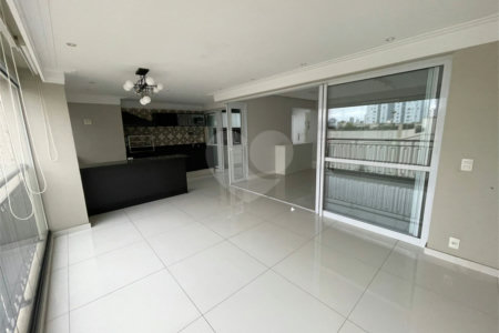 Apartamento à venda com 3 suítes em Ipiranga, São Paulo, SP