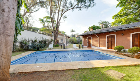 Casa Térrea à venda com 5 quartos, sendo 2 suítes, em Alto da Boa Vista, São Paulo, SP