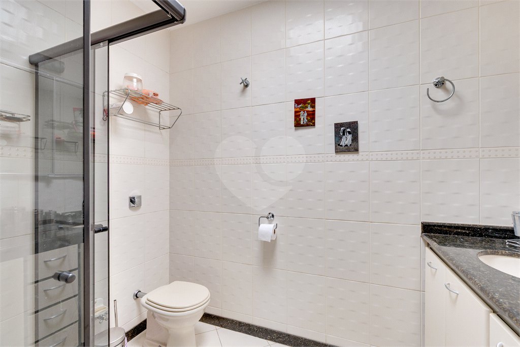 Sobrado à venda com 3 quartos, sendo 1 suíte, em Chácara Flora, São Paulo, SP