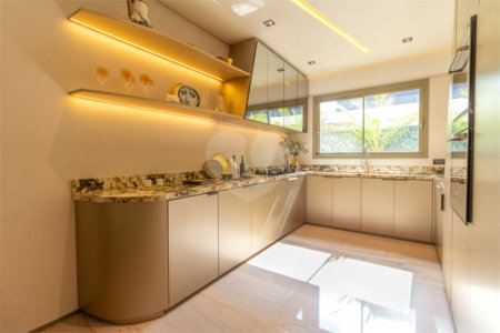 Apartamento à venda com 4 suítes em Pinheiros, São Paulo, SP