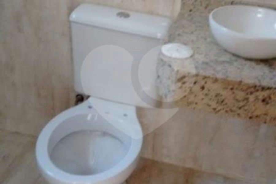 Casa à venda com 3 quartos, sendo 1 suíte, em Jaçanã, São Paulo, SP