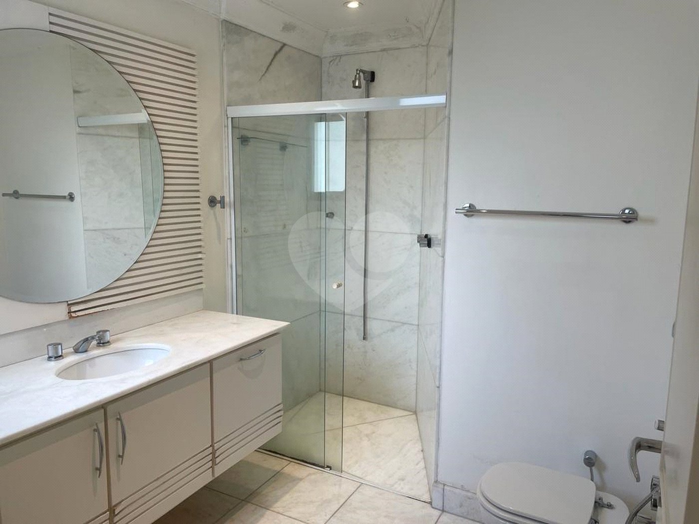 Apartamento à venda com 4 suítes em Vila Suzana, São Paulo, SP