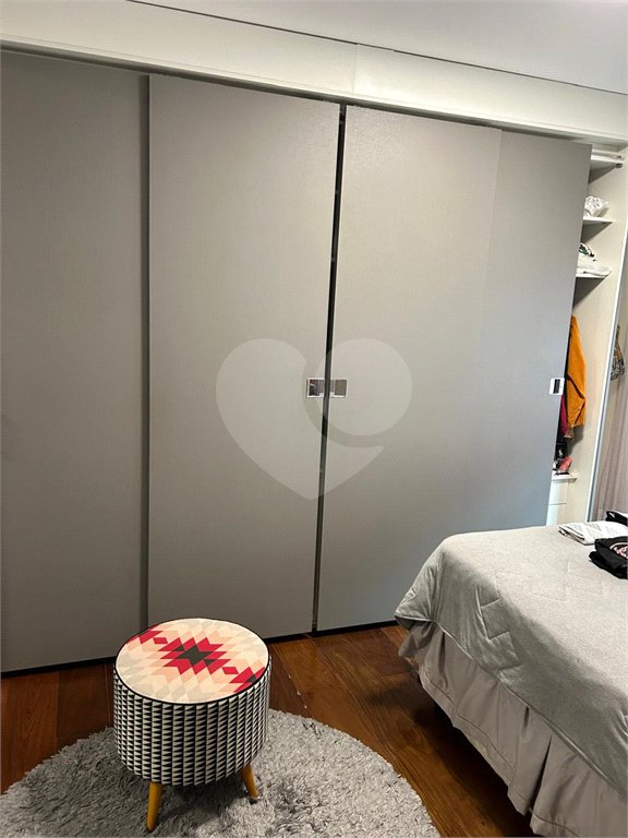 Casa à venda com 2 suítes no condomínio Residencial, Mogi das Cruzes - SP