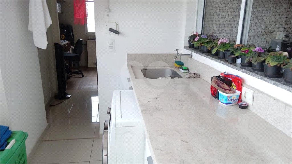Apartamento à venda com 3 quartos, sendo 1 suíte, em Parque Novo Mundo, São Paulo, SP