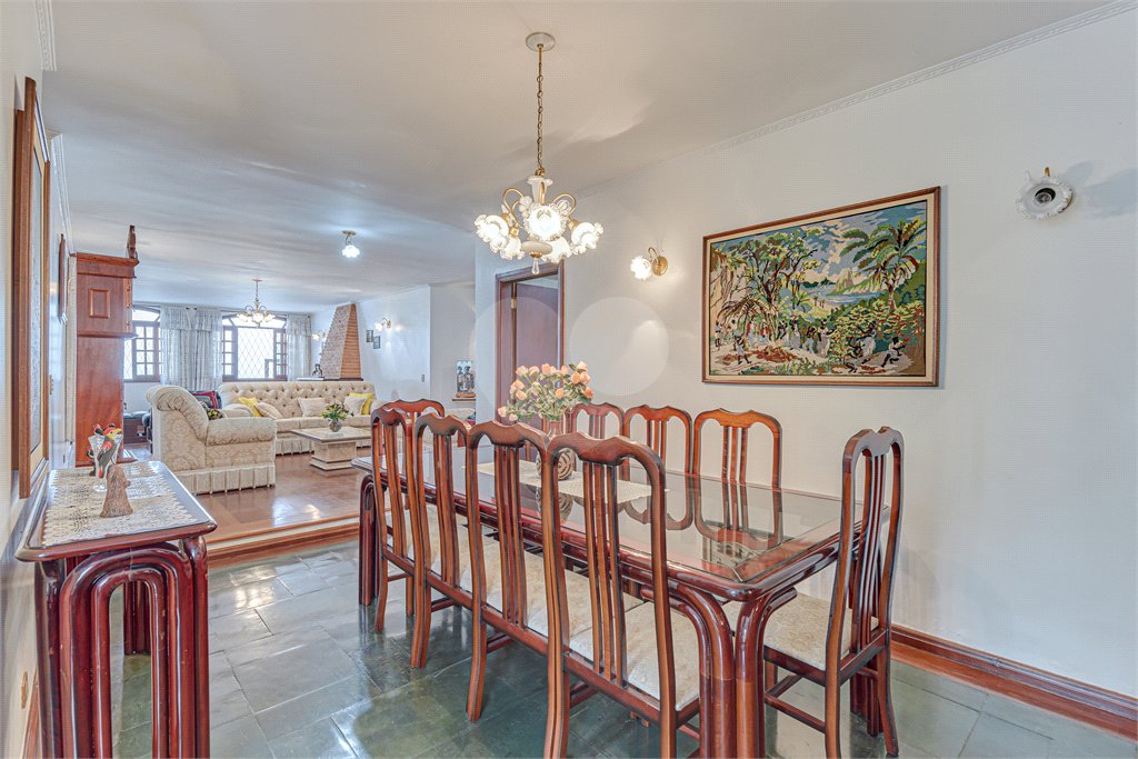Casa Térrea à venda com 4 quartos, sendo 1 suíte, em Jardim Prudência, São Paulo, SP