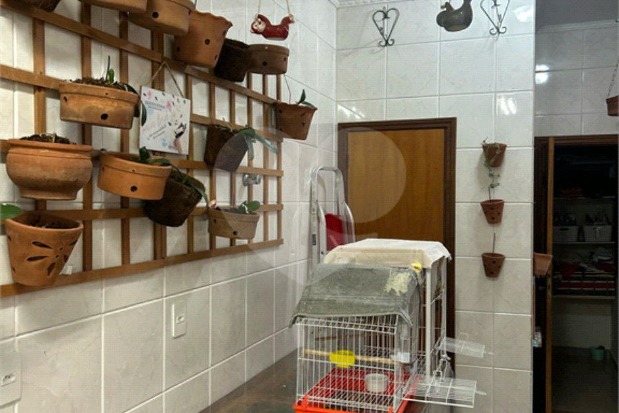 Sobrado à venda com 4 quartos, sendo 2 suítes, em Butantã, São Paulo, SP