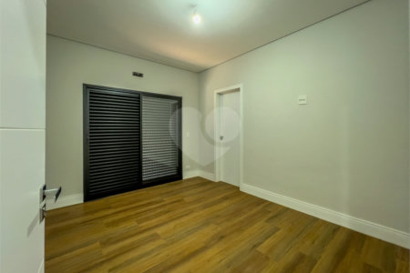 Casa à venda com 3 suítes em Jardim Paulista, Atibaia, SP