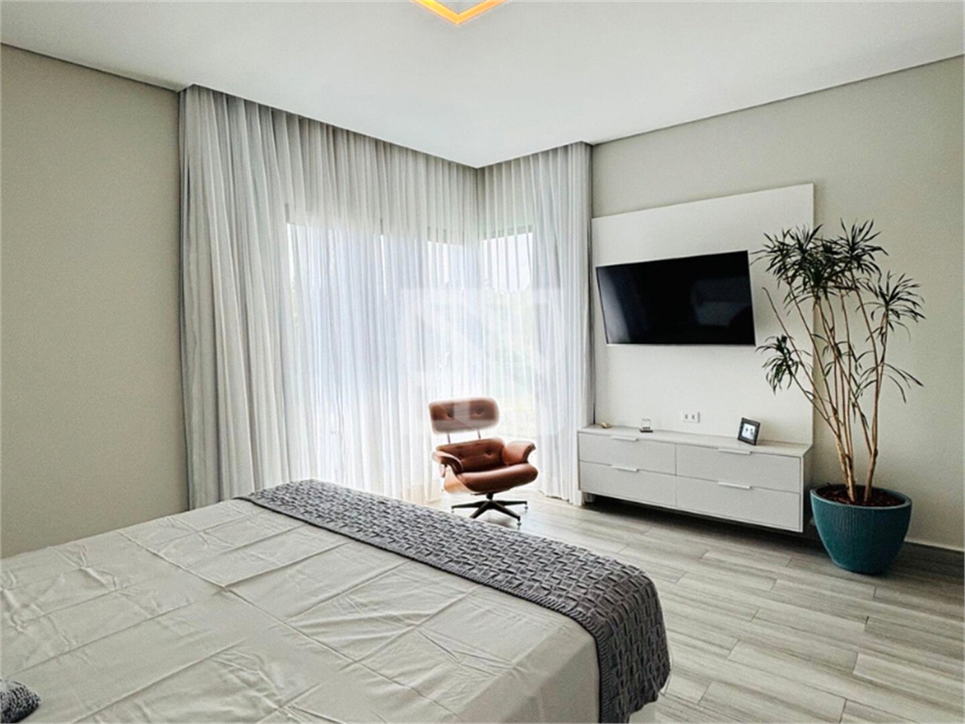 Casa à venda com 4 suítes no condomínio Gran Ville San Venâncio 3, Itupeva - SP