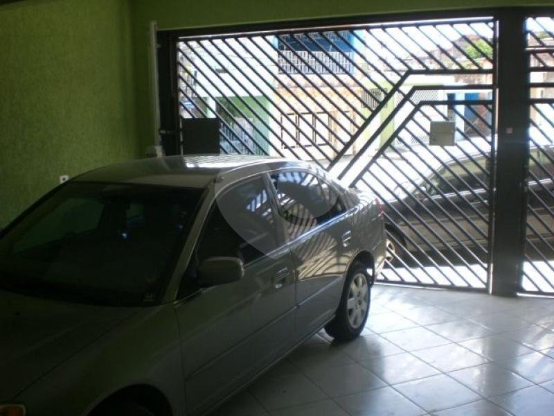 Sobrado à venda com 3 quartos, sendo 1 suíte, em Jardim Peri, São Paulo, SP