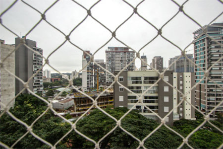 Apartamento à venda com 2 quartos, sendo 1 suíte,  em Jardim das Acácias, São Paulo, SP